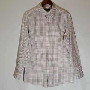 20% off 3! Roundtree Long Sleeve Button Down Shirt